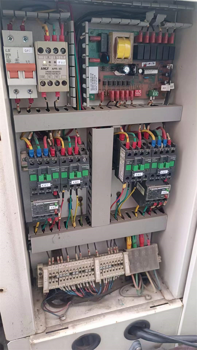 渝中区空调维修站电话渝中区空调加氟移机安装